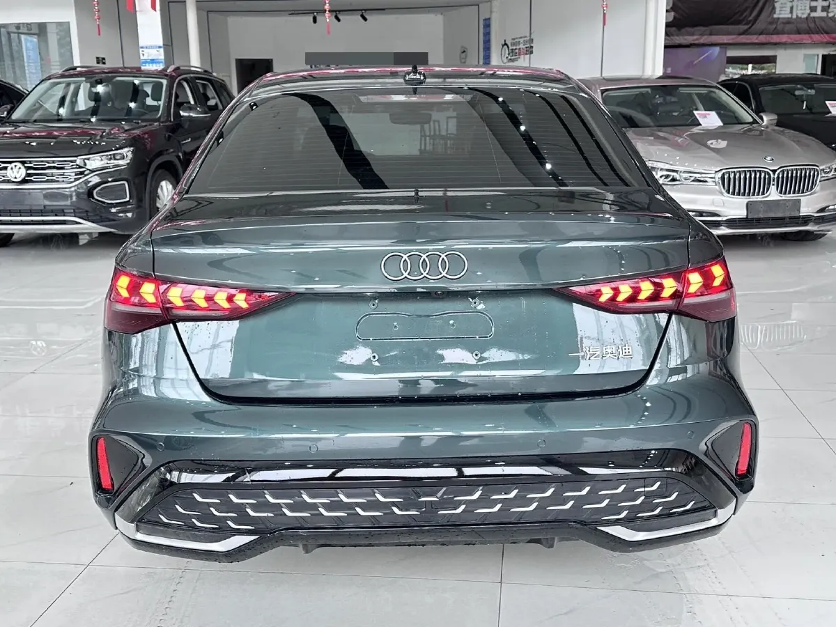 2025 Audi A3 1.5T 160HP L4 7DCT,autocango,china used car exporter,china ev exporter,chinese used car exporter,chinese used ev exporter