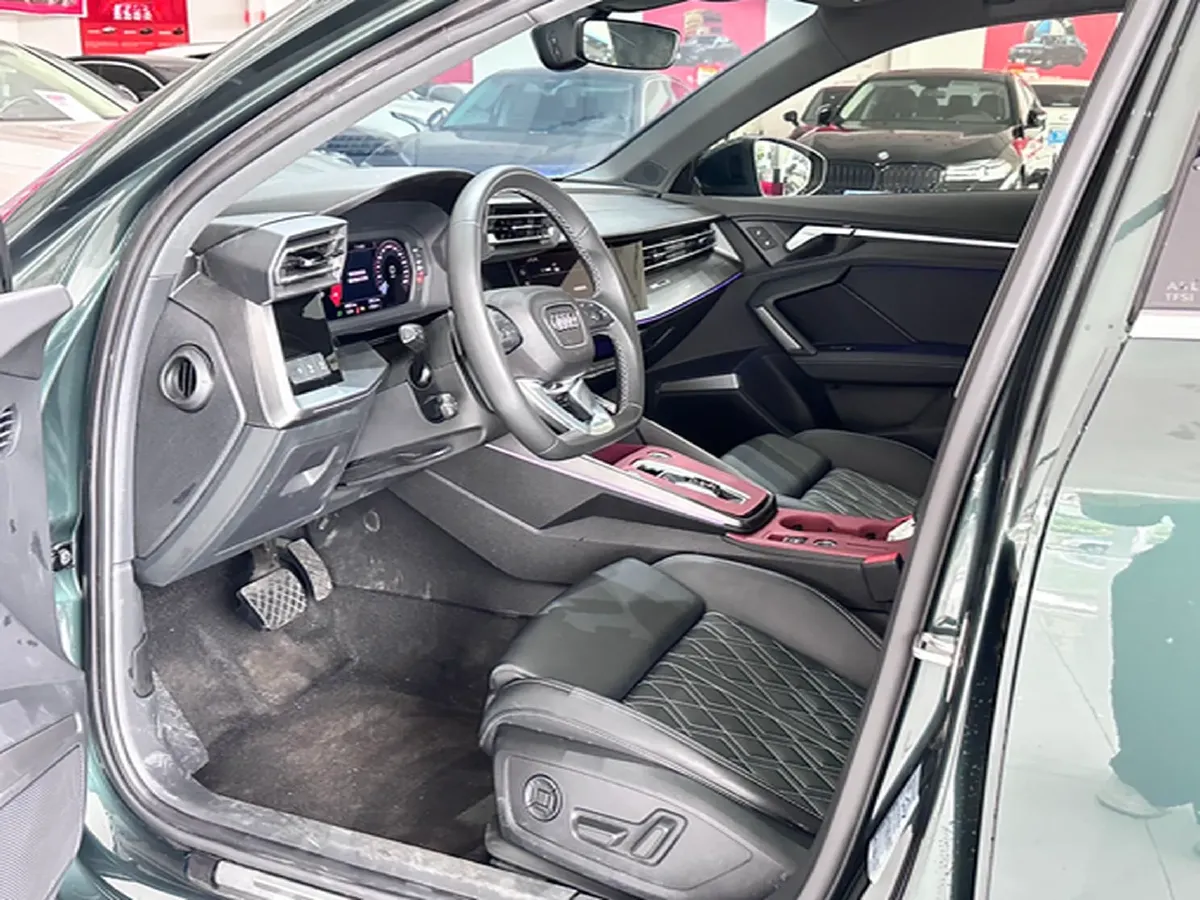 2025 Audi A3 1.5T 160HP L4 7DCT,autocango,china used car exporter,china ev exporter,chinese used car exporter,chinese used ev exporter