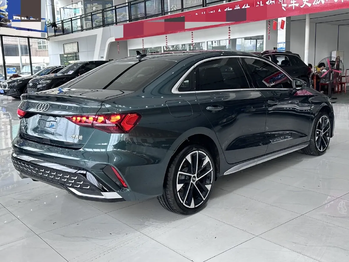 2025 Audi A3 1.5T 160HP L4 7DCT,autocango,china used car exporter,china ev exporter,chinese used car exporter,chinese used ev exporter