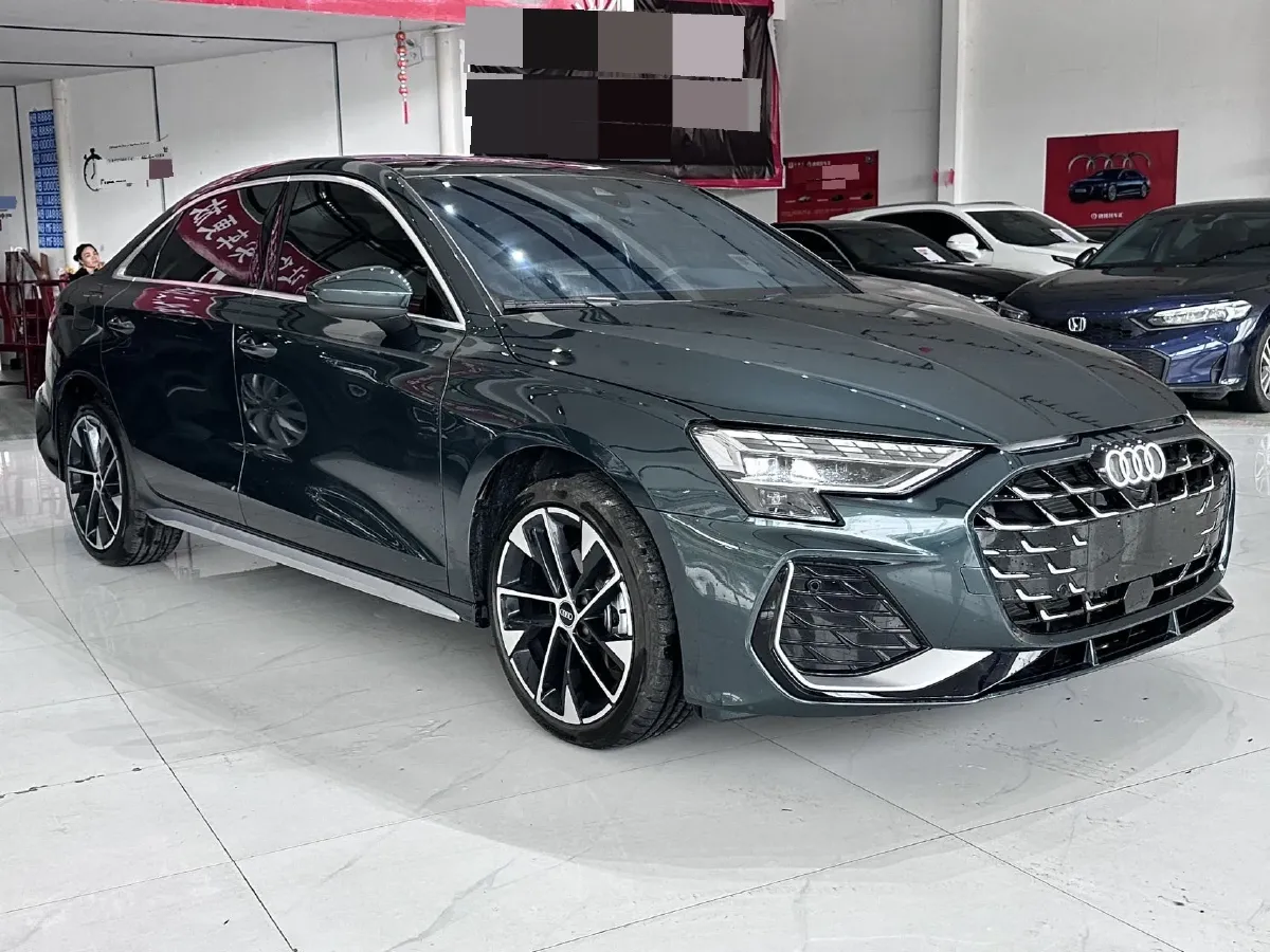 2025 Audi A3 1.5T 160HP L4 7DCT,autocango,china used car exporter,china ev exporter,chinese used car exporter,chinese used ev exporter