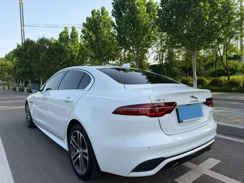 2023 Jaguar XEL 2.0T 250HP L4 8AT,autocango,china used car exporter,china ev exporter,chinese used car exporter,chinese used ev exporter