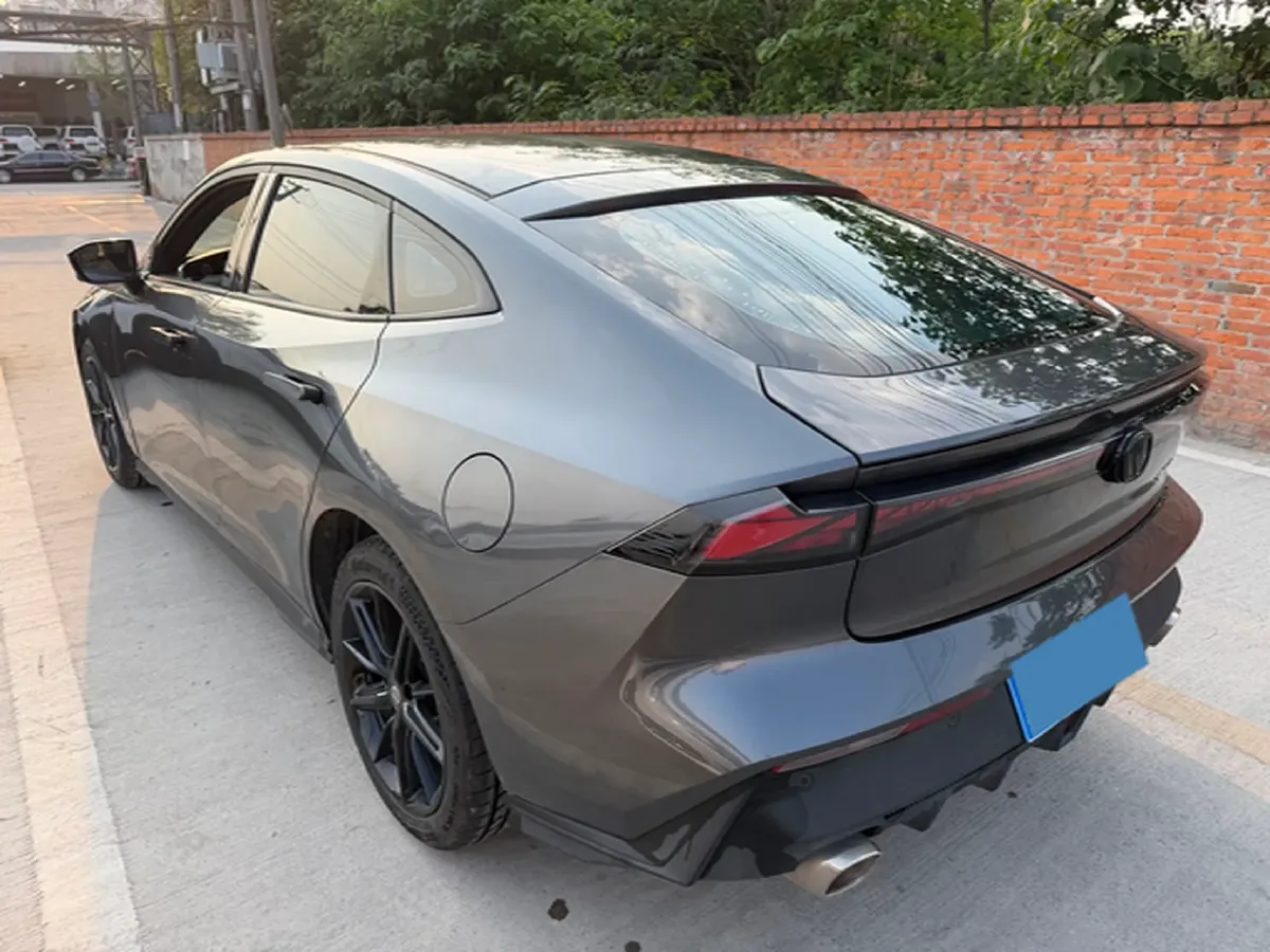 2023 ChangAn UNI-V 1.5T 188HP L4 7DCT,autocango,china used car exporter,china ev exporter,chinese used car exporter,chinese used ev exporter