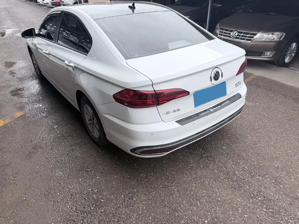 2023 Volkswagen Bora 1.2T 116HP L4 7DCT,autocango,china used car exporter,china ev exporter,chinese used car exporter,chinese used ev exporter