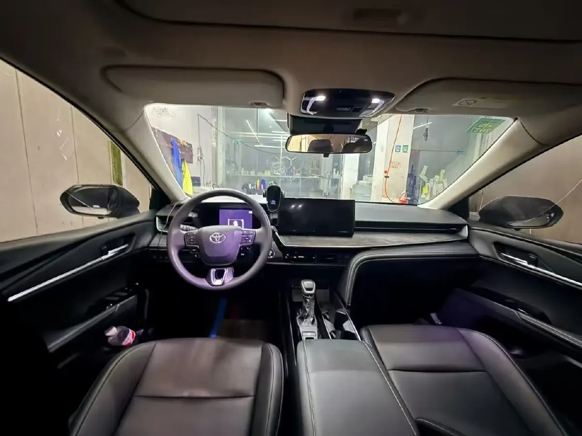 2024 Toyota Camry 2.0L 152HP L4 E-CVT Hybrid,autocango,china used car exporter,china ev exporter,chinese used car exporter,chinese used ev exporter