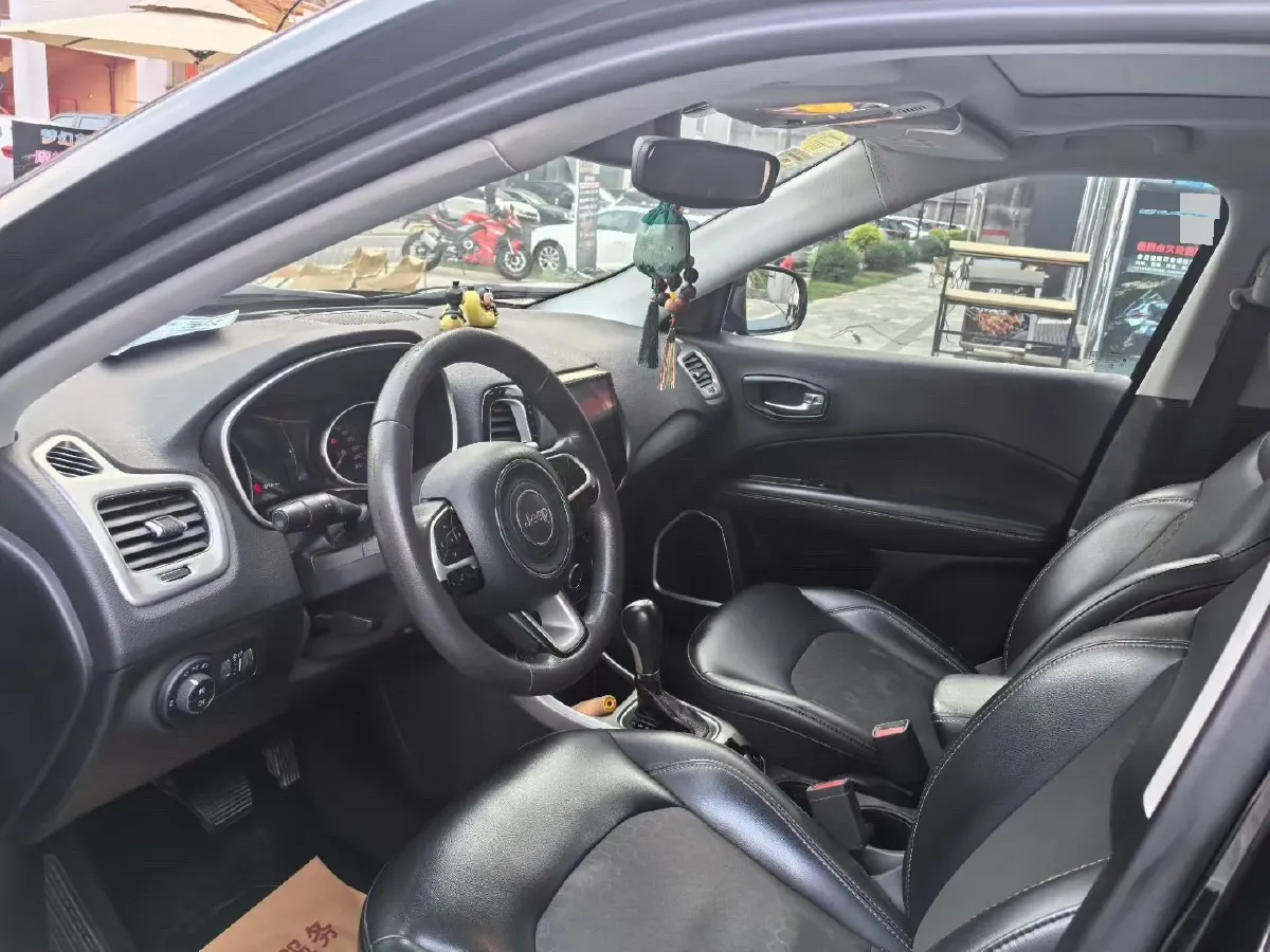 2017 Jeep Compass 1.4T 165HP L4 7DCT,autocango,china used car exporter,china ev exporter,chinese used car exporter,chinese used ev exporter