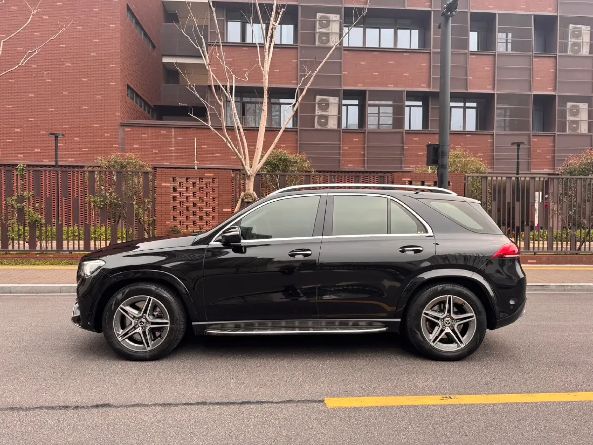 2020 Mercedes-Benz GLE Class 3.0T 367HP L6 9AT,autocango,china used car exporter,china ev exporter,chinese used car exporter,chinese used ev exporter