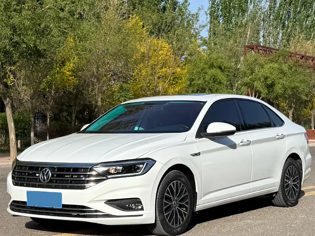 2020 Volkswagen Sagitar 1.2T 116HP L4 7DCT,autocango,china used car exporter,china ev exporter,chinese used car exporter,chinese used ev exporter