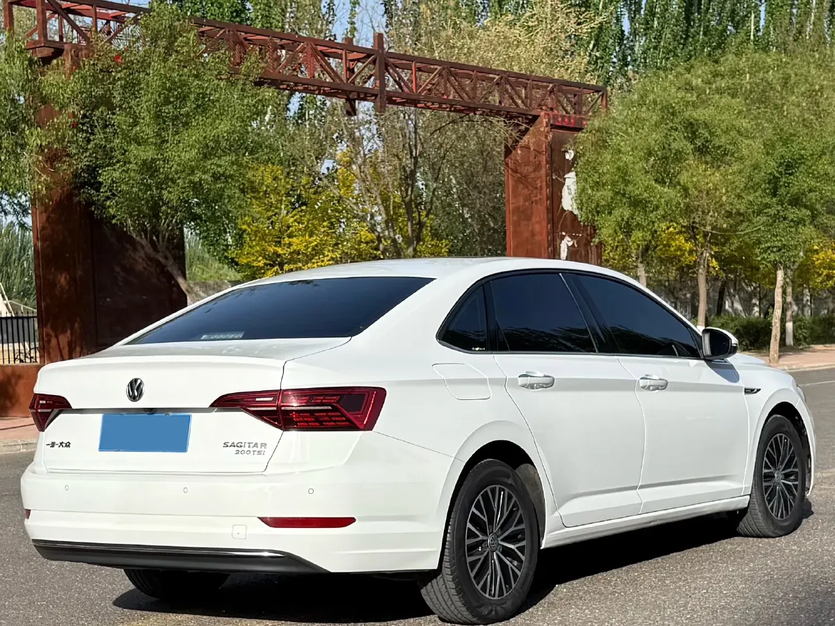 2020 Volkswagen Sagitar 1.2T 116HP L4 7DCT,autocango,china used car exporter,china ev exporter,chinese used car exporter,chinese used ev exporter