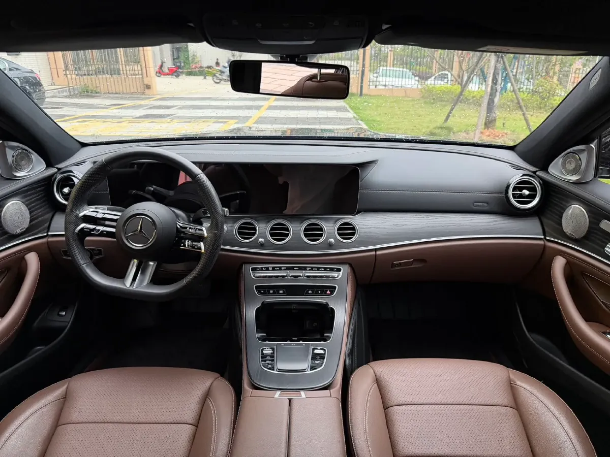 2023 Mercedes-Benz E Class 2.0T 258HP L4 9AT,autocango,china used car exporter,china ev exporter,chinese used car exporter,chinese used ev exporter