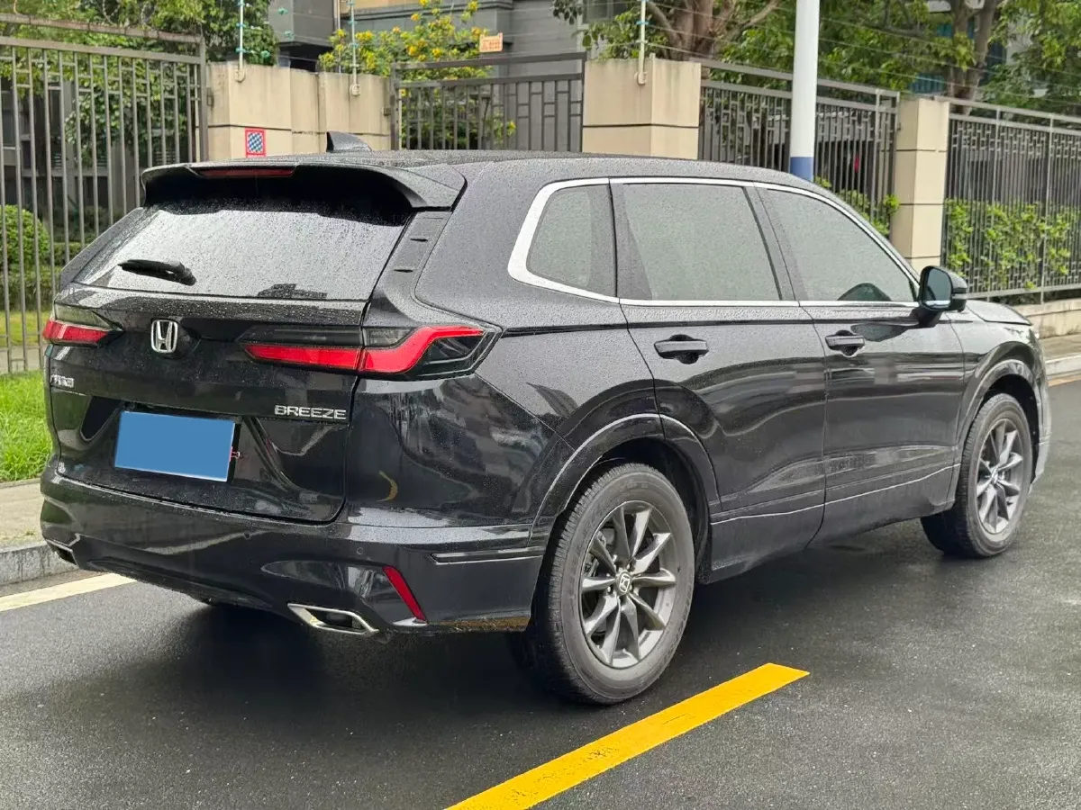2025 Honda Breeze 1.5T 193HP L4 CVT,autocango,china used car exporter,china ev exporter,chinese used car exporter,chinese used ev exporter