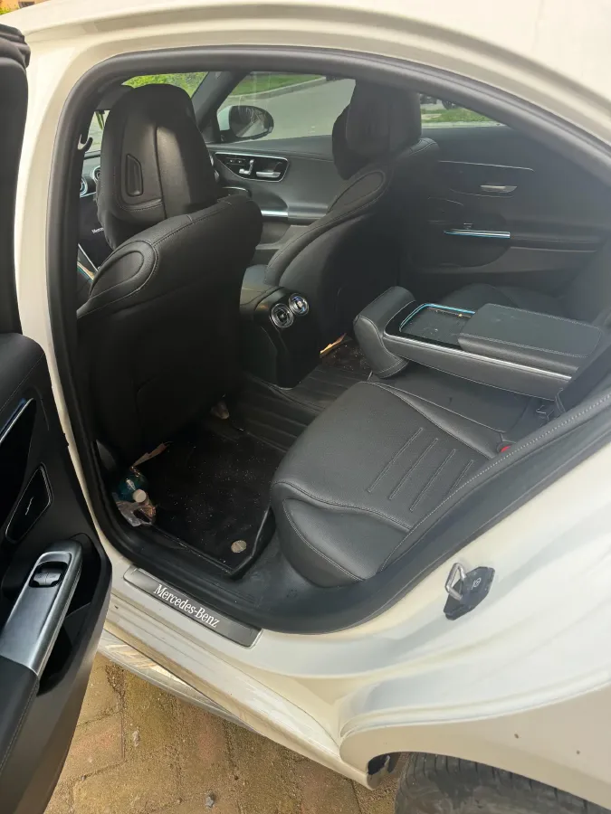 2024 Mercedes-Benz C Class 1.5T 204HP L4 9AT,autocango,china used car exporter,china ev exporter,chinese used car exporter,chinese used ev exporter