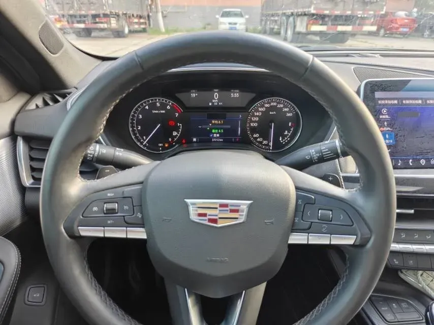 2022 Cadillac CT5 2.0T 237HP L4 10AT,autocango,china used car exporter,china ev exporter,chinese used car exporter,chinese used ev exporter