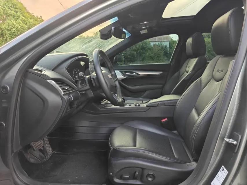 2022 Cadillac CT5 2.0T 237HP L4 10AT,autocango,china used car exporter,china ev exporter,chinese used car exporter,chinese used ev exporter