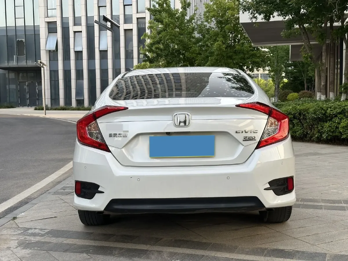2019 Honda Civic 1.5T 177HP L4 6MT,autocango,china used car exporter,china ev exporter,chinese used car exporter,chinese used ev exporter
