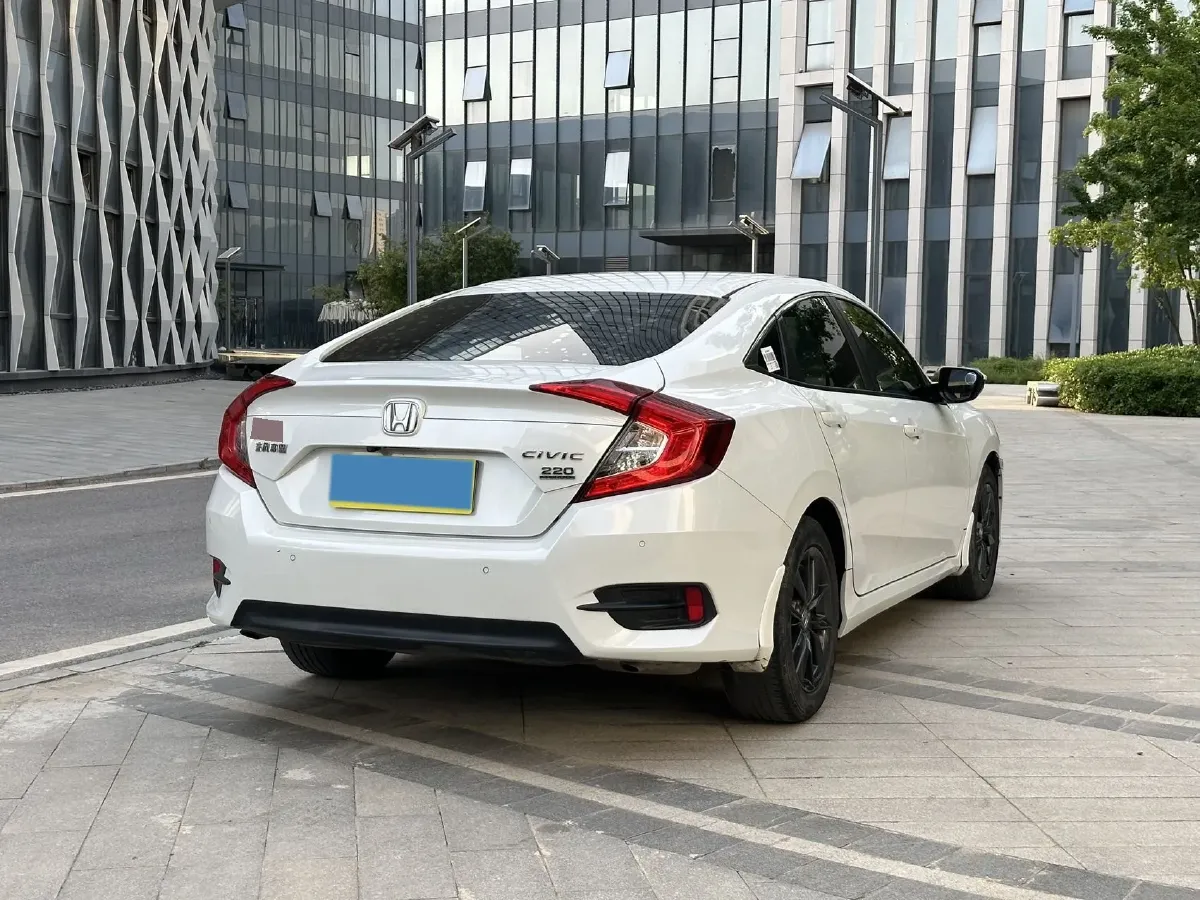 2019 Honda Civic 1.5T 177HP L4 6MT,autocango,china used car exporter,china ev exporter,chinese used car exporter,chinese used ev exporter