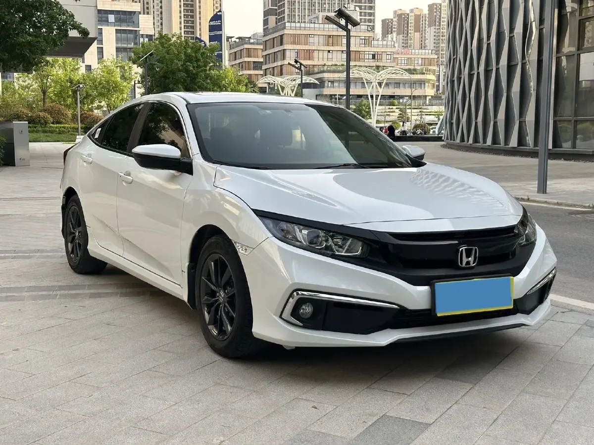 2019 Honda Civic 1.5T 177HP L4 6MT,autocango,china used car exporter,china ev exporter,chinese used car exporter,chinese used ev exporter