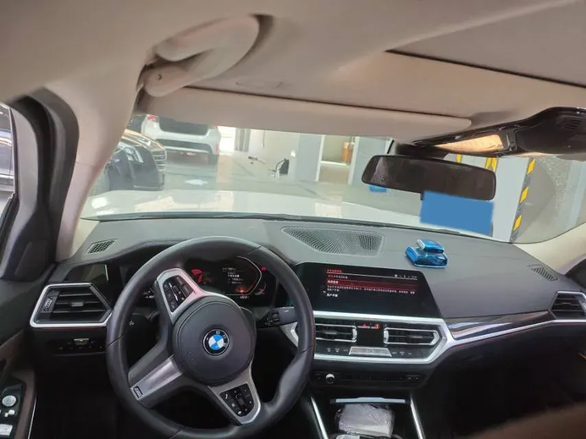 2021 BMW 3 Series 2.0T 184HP L4 8AT,autocango,china used car exporter,china ev exporter,chinese used car exporter,chinese used ev exporter