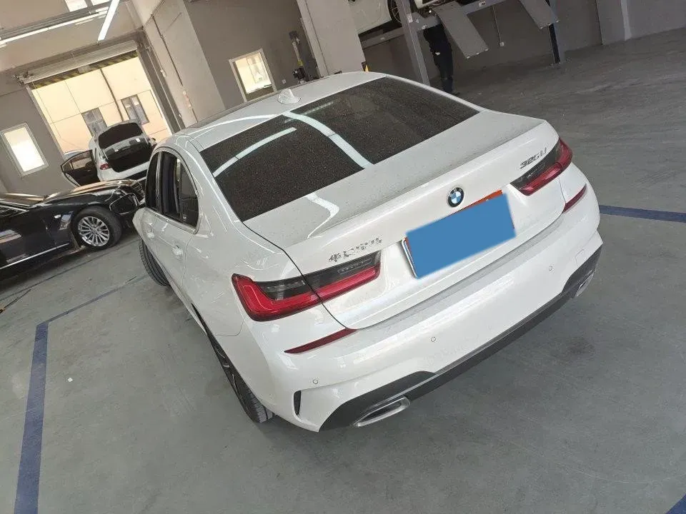 2021 BMW 3 Series 2.0T 184HP L4 8AT,autocango,china used car exporter,china ev exporter,chinese used car exporter,chinese used ev exporter