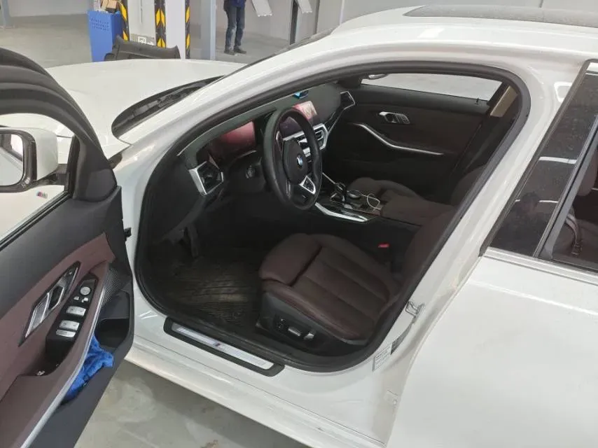 2021 BMW 3 Series 2.0T 184HP L4 8AT,autocango,china used car exporter,china ev exporter,chinese used car exporter,chinese used ev exporter