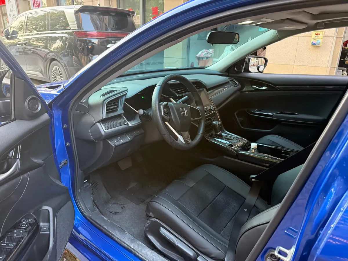 2019 Honda Civic 1.5T 177HP L4 CVT,autocango,china used car exporter,china ev exporter,chinese used car exporter,chinese used ev exporter