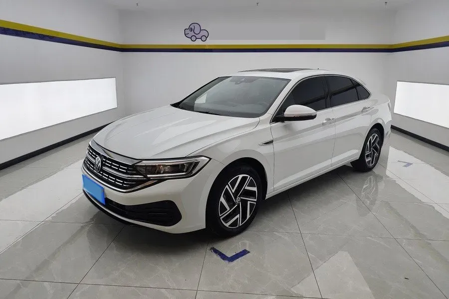 2006 Volkswagen Sagitar 1.6L 100HP L4 5MT,autocango,china used car exporter,china ev exporter,chinese used car exporter,chinese used ev exporter