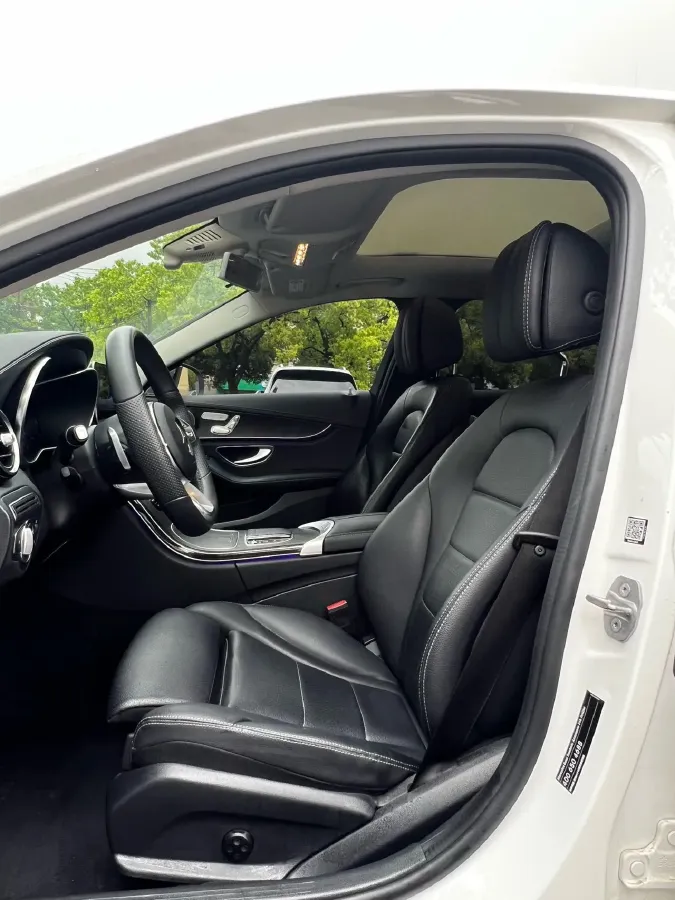 2021 Mercedes-Benz C Class 1.5T 184HP L4 9AT,autocango,china used car exporter,china ev exporter,chinese used car exporter,chinese used ev exporter