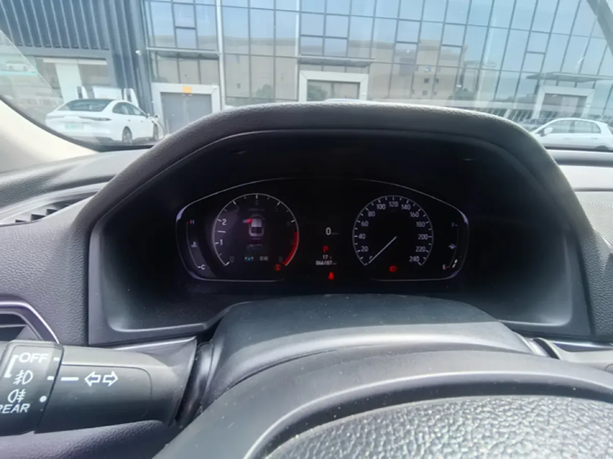 2022 Honda Accord 1.5T 194HP L4 CVT,autocango,china used car exporter,china ev exporter,chinese used car exporter,chinese used ev exporter