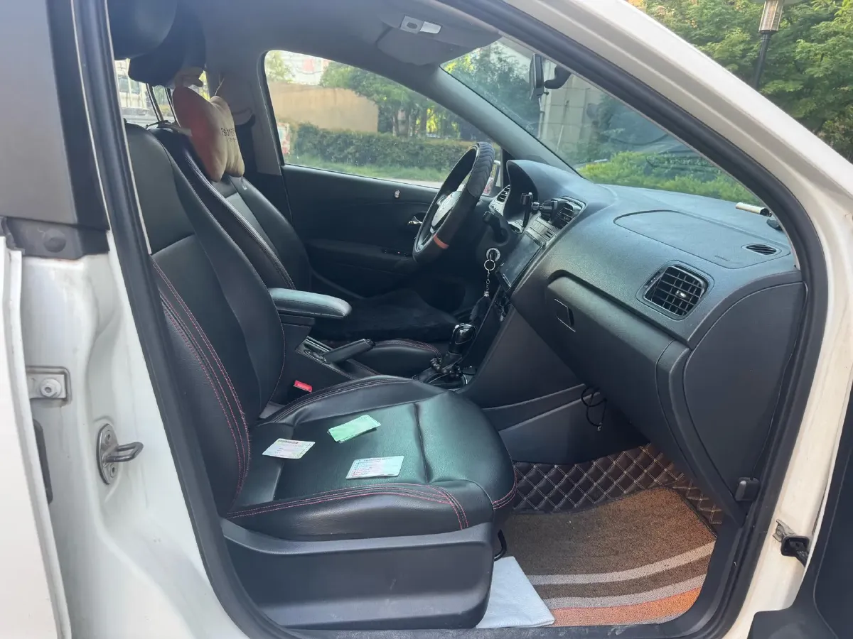 2016 Volkswagen Polo 1.4L 90HP L4 6AT,autocango,china used car exporter,china ev exporter,chinese used car exporter,chinese used ev exporter