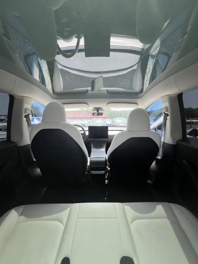 2022 Tesla Model Y BEV 60KWH,autocango,china used car exporter,china ev exporter,chinese used car exporter,chinese used ev exporter