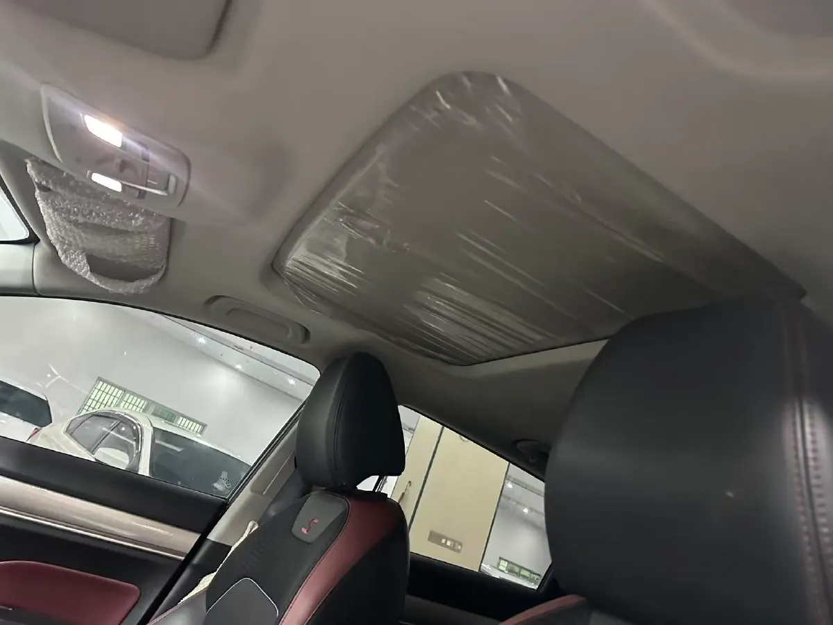 2021 Geely Coolray 1.4T 141HP L4 6DCT,autocango,china used car exporter,china ev exporter,chinese used car exporter,chinese used ev exporter