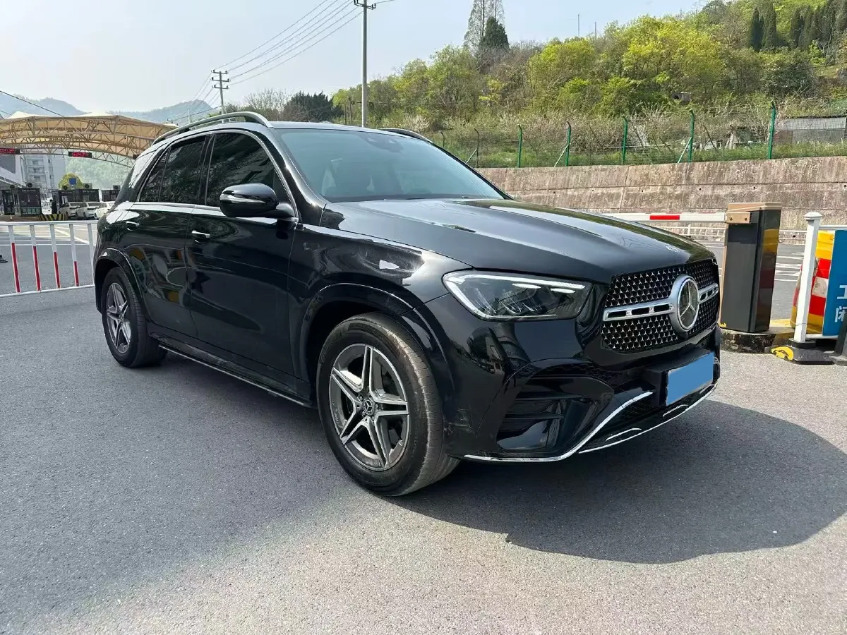 2024 Mercedes-Benz GLE Class 2.5T 367HP L6 9AT,autocango,china used car exporter,china ev exporter,chinese used car exporter,chinese used ev exporter