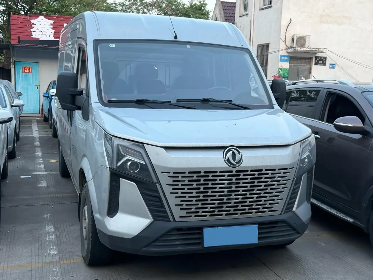 2023 DongFeng DFAC YuFeng 2.3T 143HP L4 6MT,autocango,china used car exporter,china ev exporter,chinese used car exporter,chinese used ev exporter