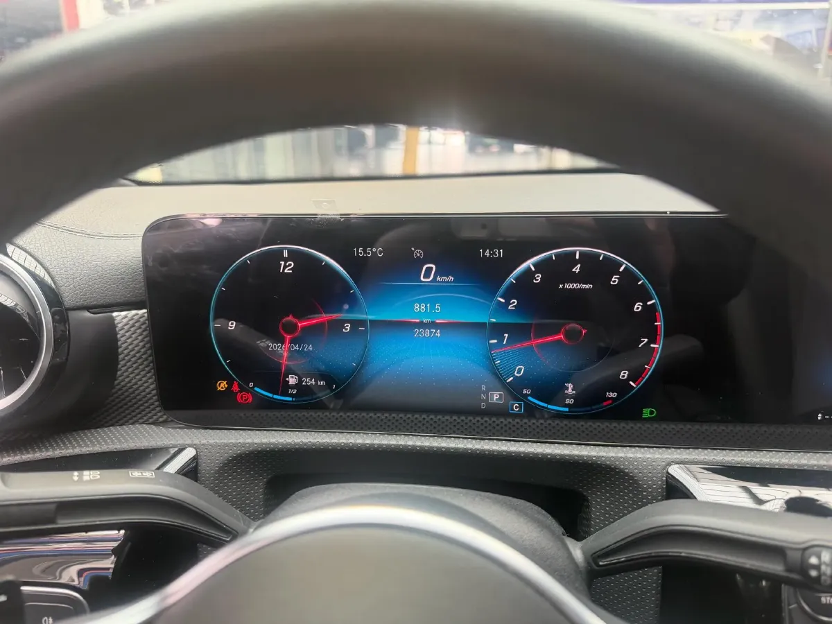 2022 Mercedes-Benz A Class 1.3T 136HP L4 7DCT,autocango,china used car exporter,china ev exporter,chinese used car exporter,chinese used ev exporter