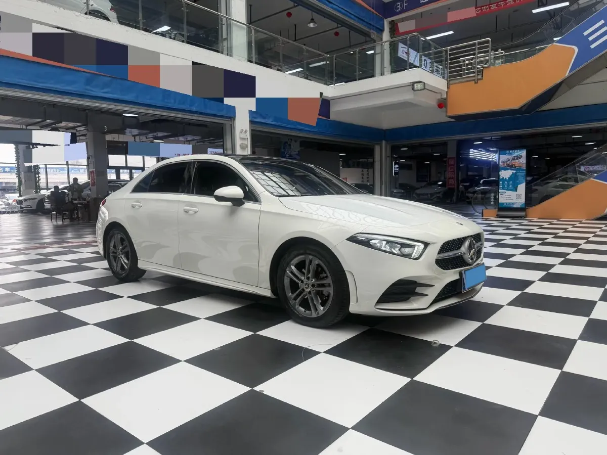 2022 Mercedes-Benz A Class 1.3T 136HP L4 7DCT,autocango,china used car exporter,china ev exporter,chinese used car exporter,chinese used ev exporter