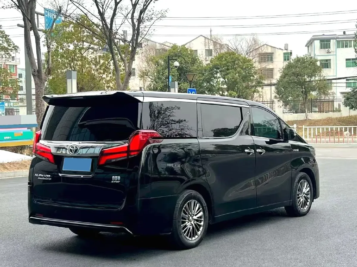 2019 Toyota Alphard 2.5L 117HP L4 E-CVT Hybrid,autocango,china used car exporter,china ev exporter,chinese used car exporter,chinese used ev exporter