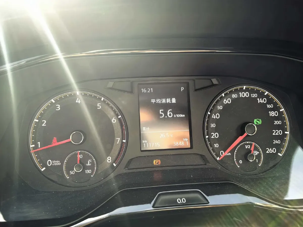 2019 Ford Focus 1.5T 184HP L3 8AT,autocango,china used car exporter,china ev exporter,chinese used car exporter,chinese used ev exporter