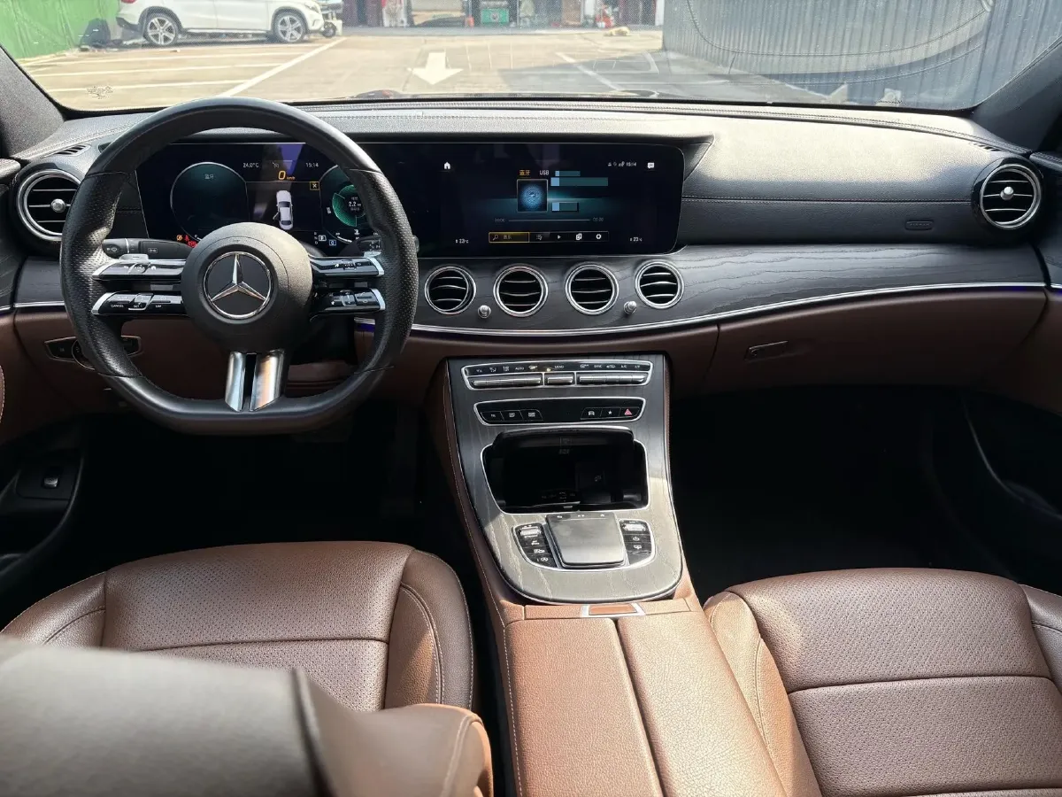 2021 Mercedes-Benz E Class 2.0T 258HP L4 9AT,autocango,china used car exporter,china ev exporter,chinese used car exporter,chinese used ev exporter