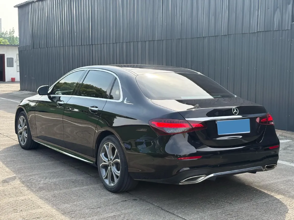 2021 Mercedes-Benz E Class 2.0T 258HP L4 9AT,autocango,china used car exporter,china ev exporter,chinese used car exporter,chinese used ev exporter