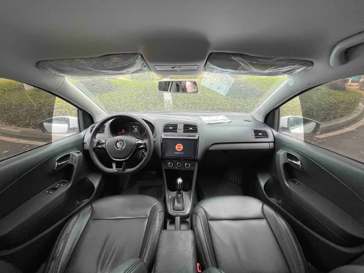 2016 Volkswagen Polo 1.4L 90HP L4 6AT,autocango,china used car exporter,china ev exporter,chinese used car exporter,chinese used ev exporter