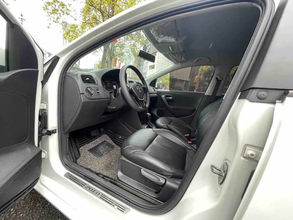 2016 Volkswagen Polo 1.4L 90HP L4 6AT,autocango,china used car exporter,china ev exporter,chinese used car exporter,chinese used ev exporter