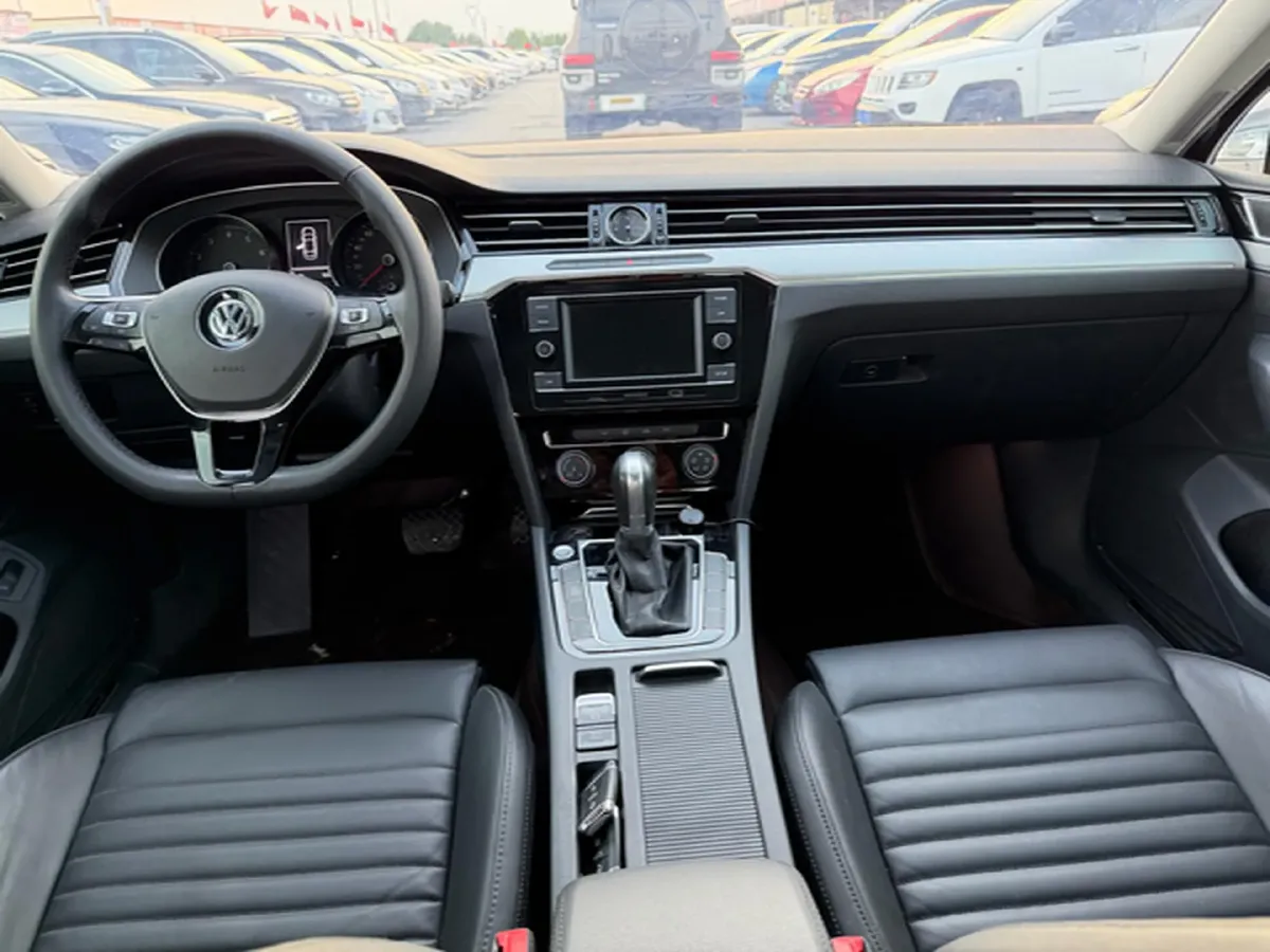 2019 Chevrolet Malibu XL 2.0T 241HP L4 9AT,autocango,china used car exporter,china ev exporter,chinese used car exporter,chinese used ev exporter