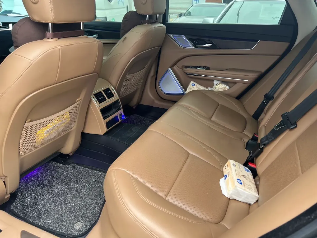 2024 Jaguar XFL 2.0T 250HP L4 8AT,autocango,china used car exporter,china ev exporter,chinese used car exporter,chinese used ev exporter