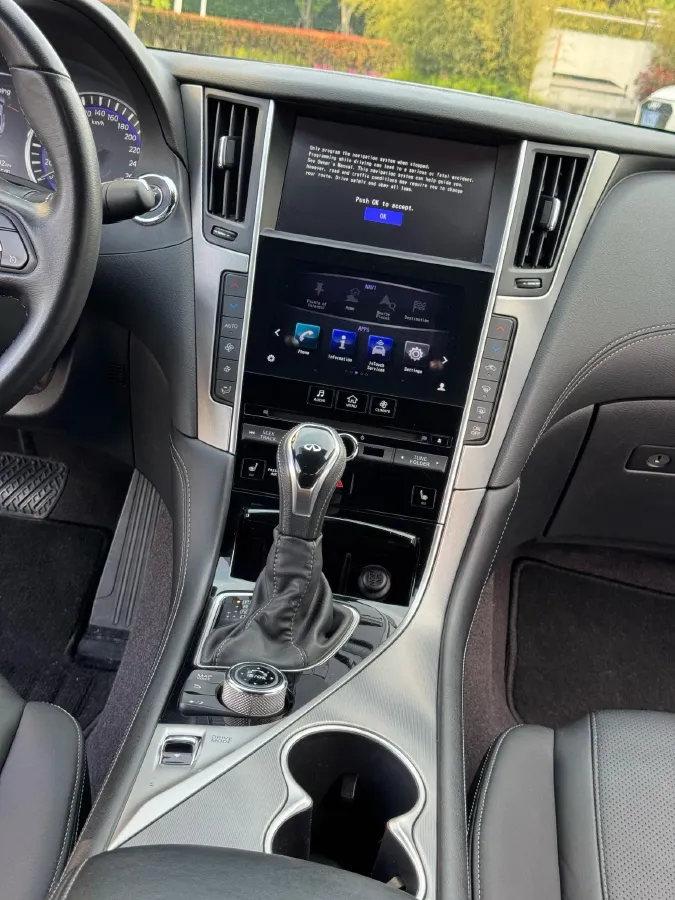 2019 Mercedes-Benz GLA Class 2.0T 211HP L4 7DCT,autocango,china used car exporter,china ev exporter,chinese used car exporter,chinese used ev exporter