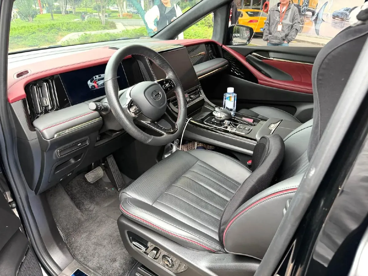 2023 GAC Trumpchi M8 2.0T 252HP L4 8AT,autocango,china used car exporter,china ev exporter,chinese used car exporter,chinese used ev exporter