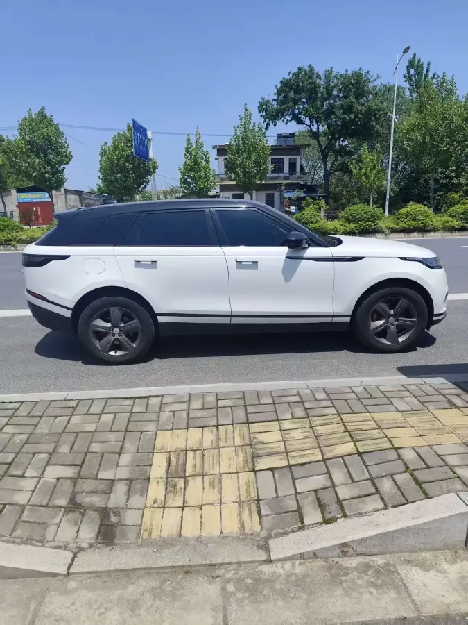 2024 Land Rover Range Rover Velar 2.0T 250HP L4 8AT,autocango,china used car exporter,china ev exporter,chinese used car exporter,chinese used ev exporter
