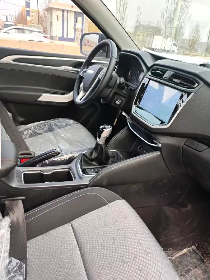 2023 MAXUS Interstellar 2.0T 143HP L4 6MT,autocango,china used car exporter,china ev exporter,chinese used car exporter,chinese used ev exporter