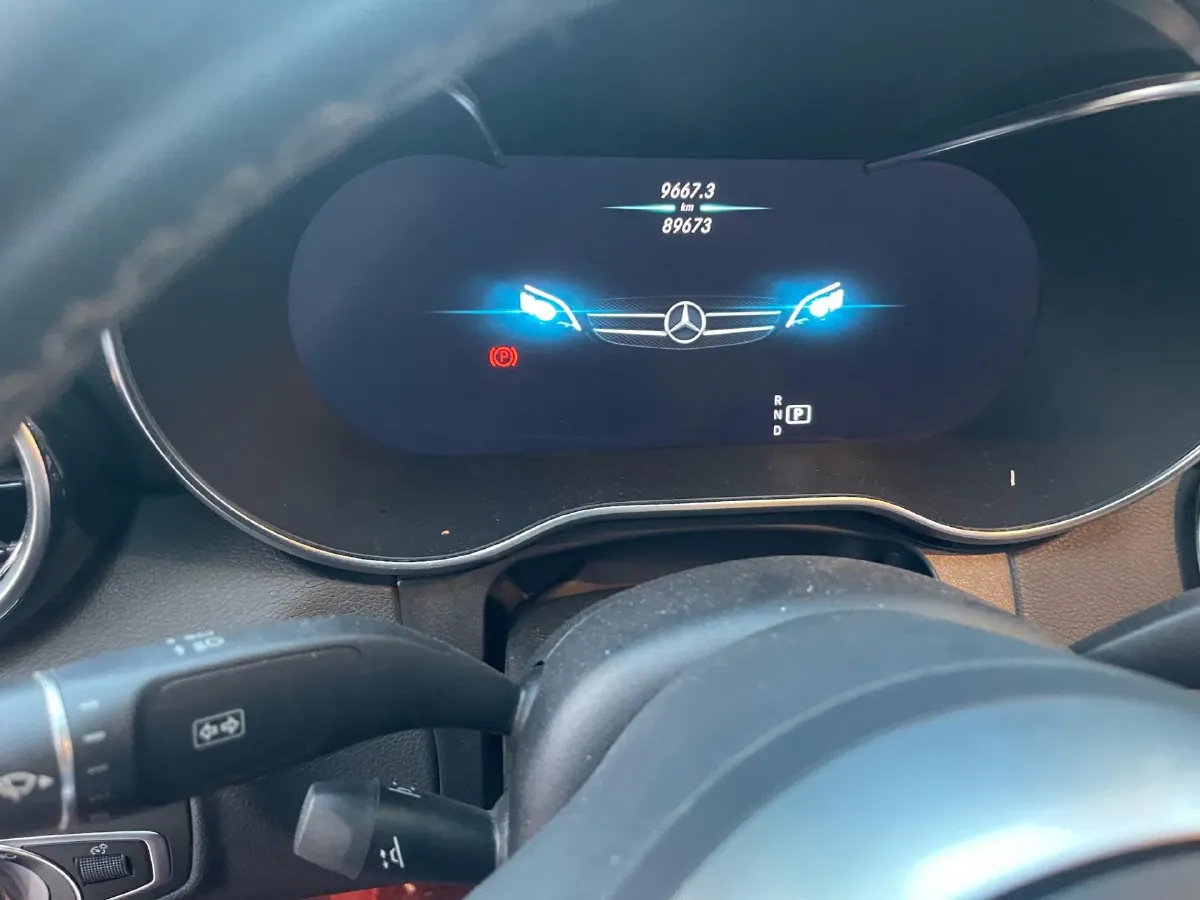 2021 Mercedes-Benz C Class 1.5T 184HP L4 9AT,autocango,china used car exporter,china ev exporter,chinese used car exporter,chinese used ev exporter