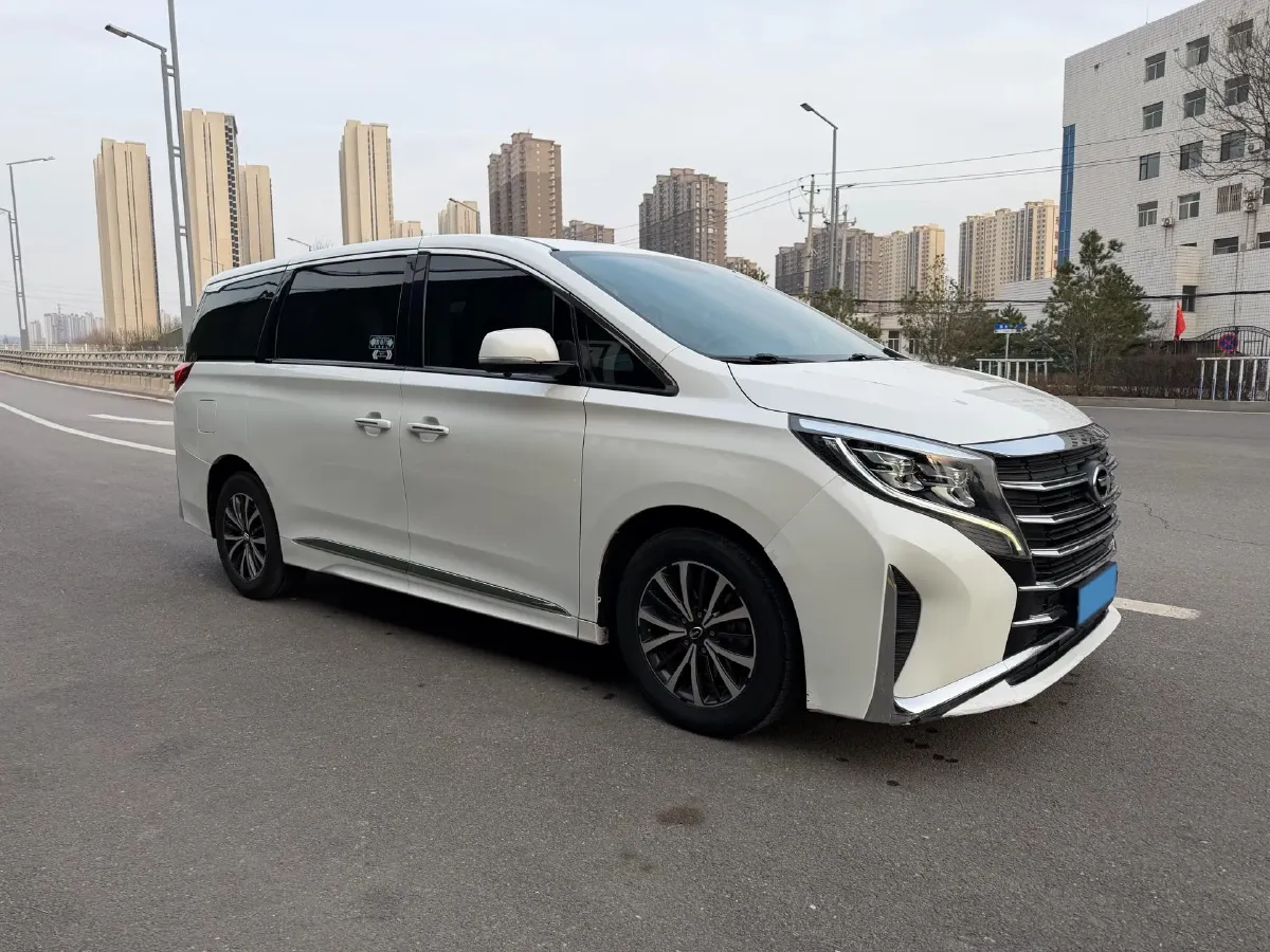 2021 GAC Trumpchi M8 2.0T 252HP L4 8AT,autocango,china used car exporter,china ev exporter,chinese used car exporter,chinese used ev exporter