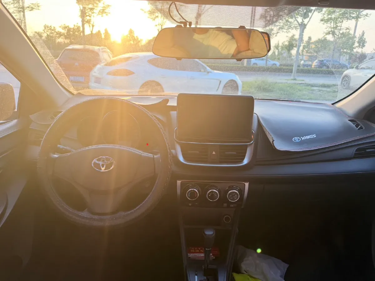 2020 Toyota Yaris L 1.5L 110HP L4 CVT,autocango,china used car exporter,china ev exporter,chinese used car exporter,chinese used ev exporter