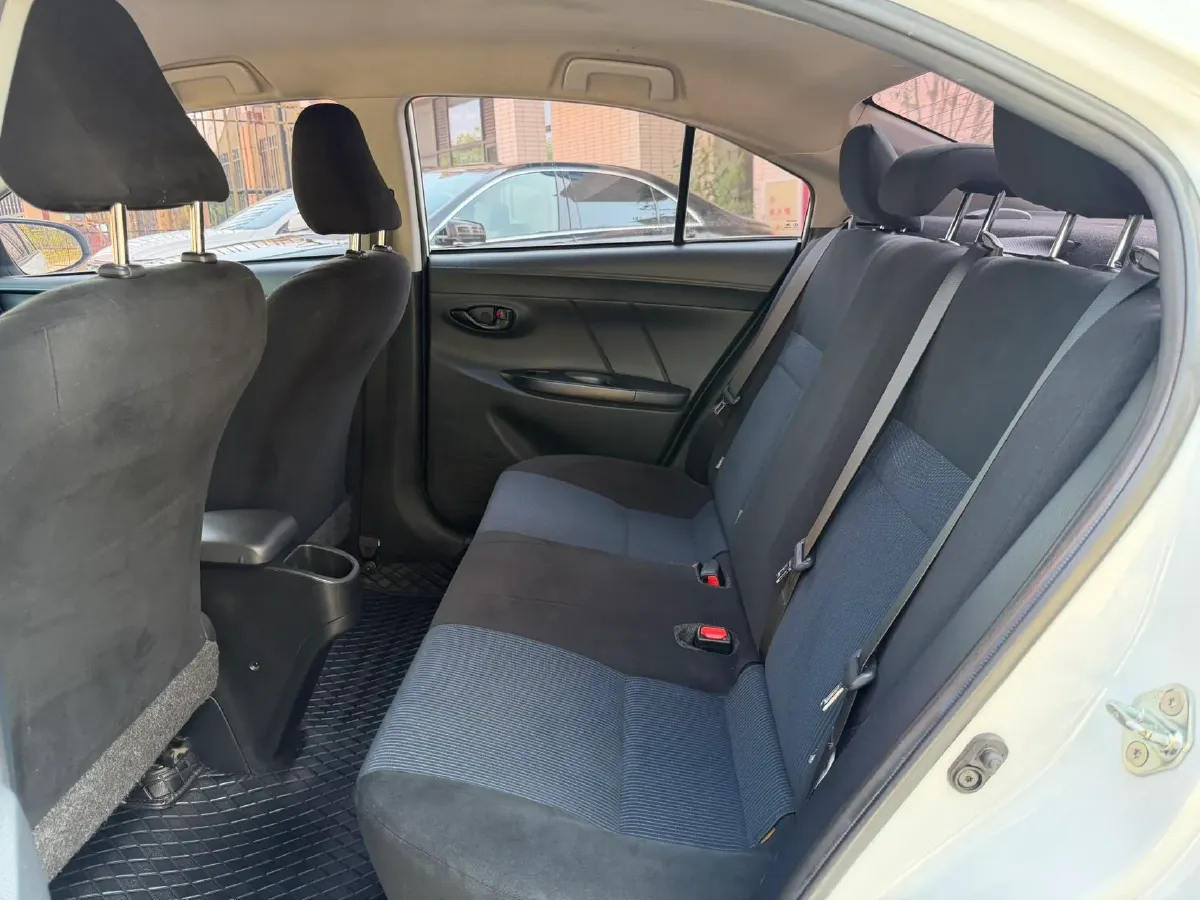 2017 Bestune X40 1.6L 114HP L4 6AT,autocango,china used car exporter,china ev exporter,chinese used car exporter,chinese used ev exporter